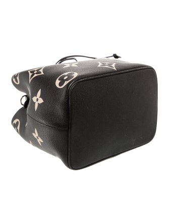 Louis Vuitton Monogram Giant Néonoé MM