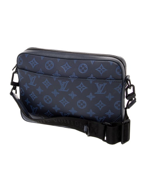 Louis Vuitton Monogram Messenger Bag