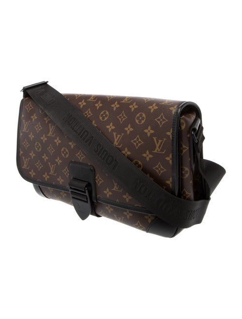 Louis Vuitton LV Monogram Archy