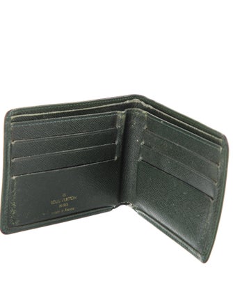 Louis Vuitton Taiga Leather Bifold Wallet