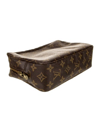 Louis Vuitton Monogram Trousse Toilette 23