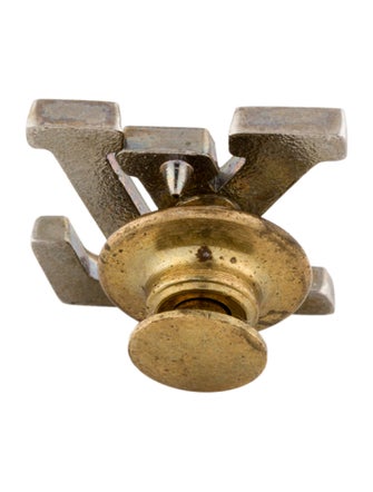 Louis Vuitton LV Logo Pin