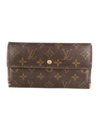 Louis Vuitton 2002 LV Monogram Sarah Wallet
