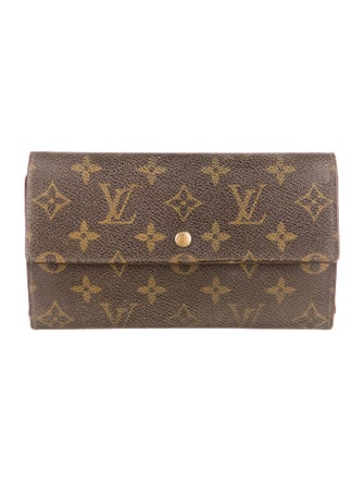 Louis Vuitton Monogram Pattern Coated Canvas International Wallet