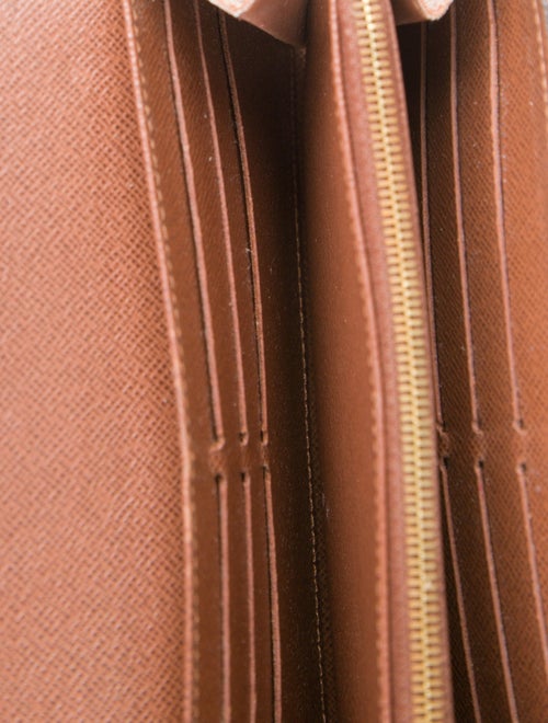 Louis Vuitton 2014 LV Monogram Sarah Wallet