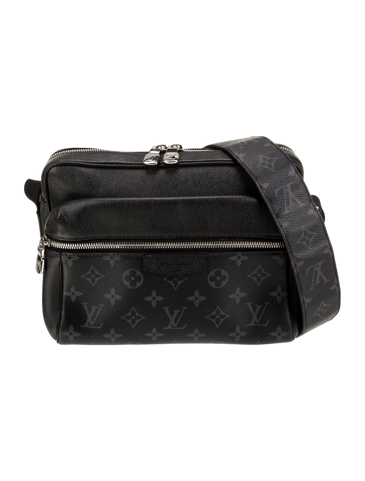 Louis Vuitton Monogram Eclipse Taïgarama Outdoor
