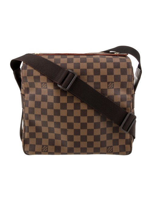 Louis Vuitton Messenger Bag