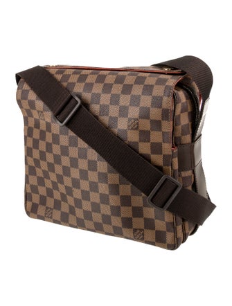 Louis Vuitton Messenger Bag