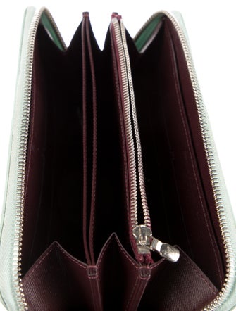 Louis Vuitton 2013 Epi Leather Zippy Wallet