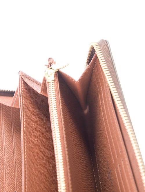 Louis Vuitton LV Monogram Coated Canvas Zippy Wallet