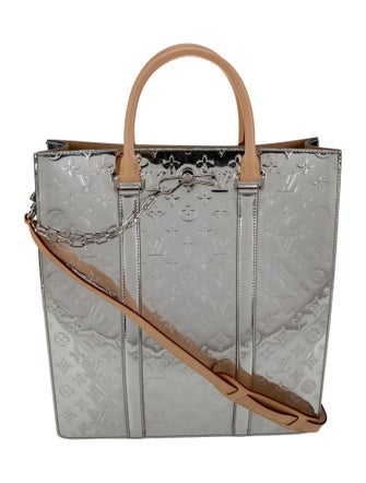 Louis Vuitton LV Monogram Sac Plat