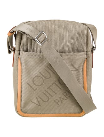 Louis Vuitton Nylon Citadin Messenger