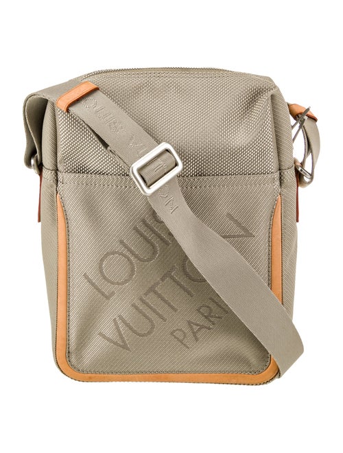 Louis Vuitton Nylon Citadin Messenger