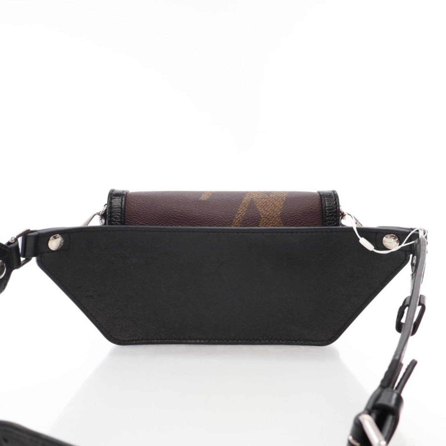 Louis Vuitton Monogram Giant Dauphine Belt Bag