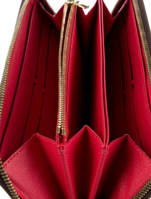 Louis Vuitton 2015 LV Monogram Zippy Wallet