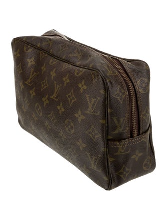Louis Vuitton LV Monogram Clutch