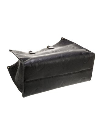 Louis Vuitton Monogram Giant OnTheGo GM