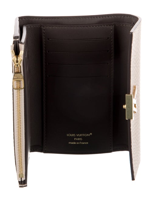 Louis Vuitton Taurillon Leather Capucines Compact Wallet