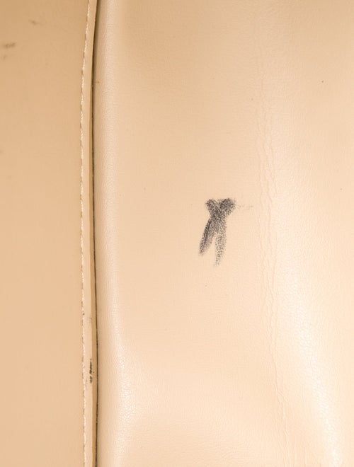 Louis Vuitton Monogram Vernis Thompson Street