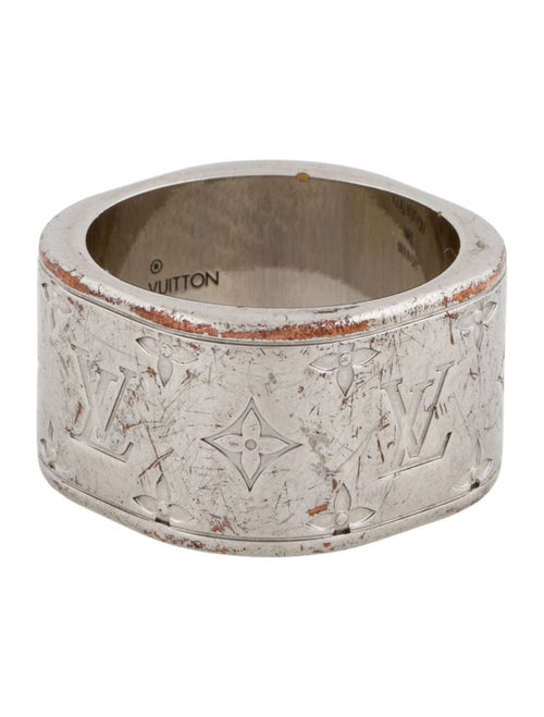 Louis Vuitton Monogram Band Ring
