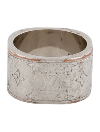 Louis Vuitton Monogram Band Ring