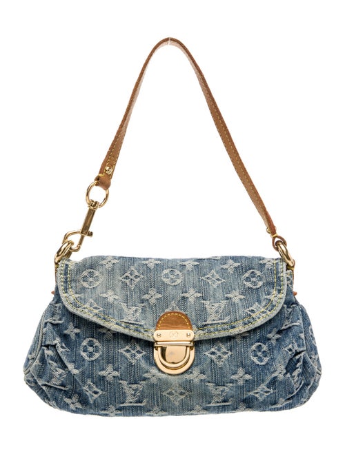 Louis Vuitton LV Monogram Pleaty