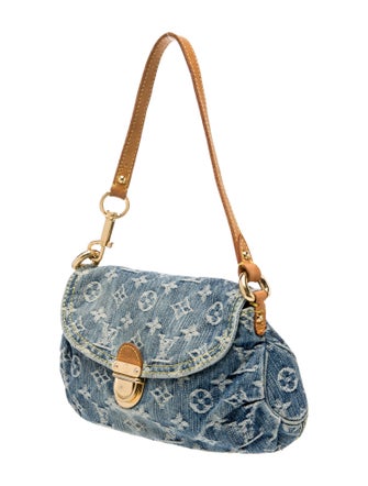 Louis Vuitton LV Monogram Pleaty