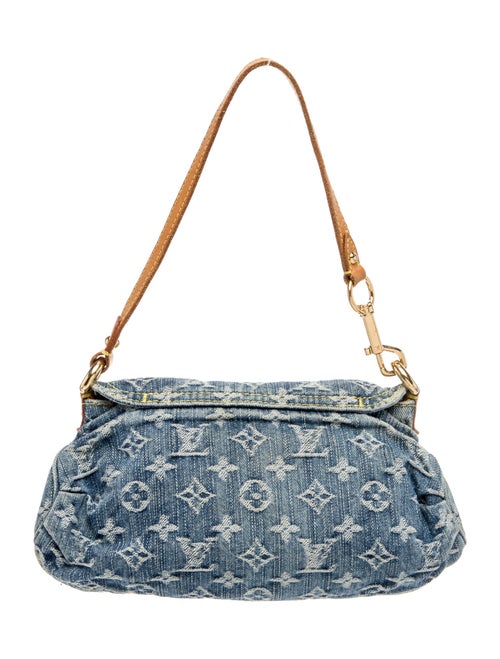 Louis Vuitton LV Monogram Pleaty
