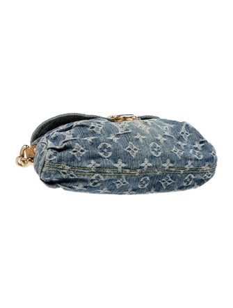 Louis Vuitton LV Monogram Pleaty