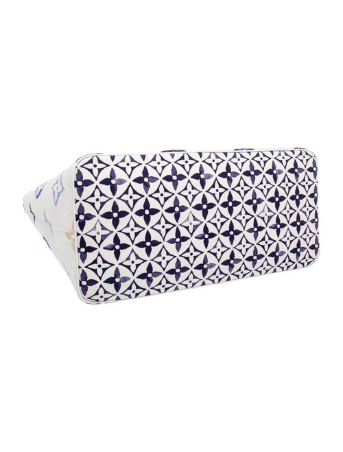 Louis Vuitton Monogram Giant Neverfull GM