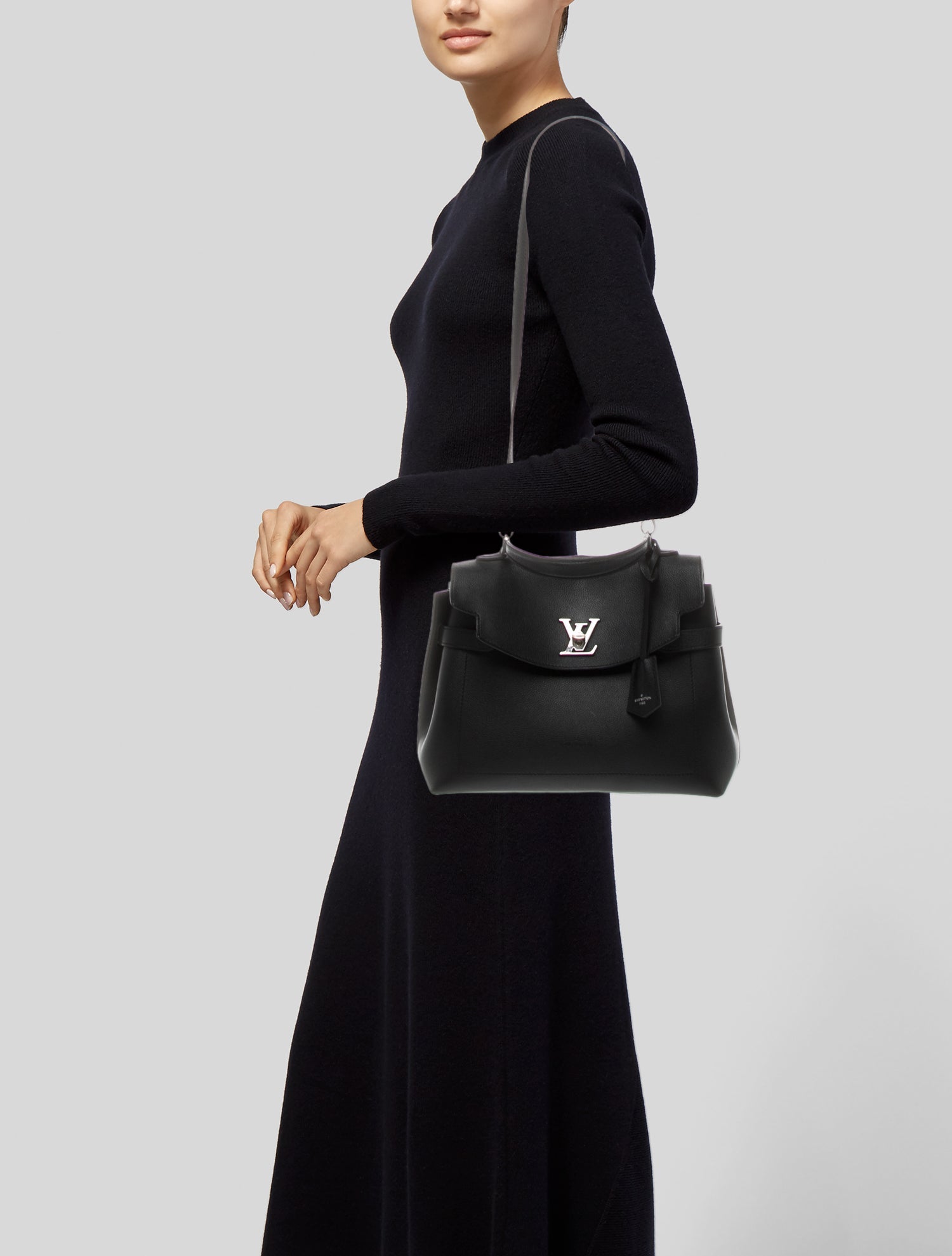 Louis Vuitton Taurillon Leather Lockme Ever MM