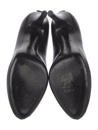 Louis Vuitton Leather Pumps