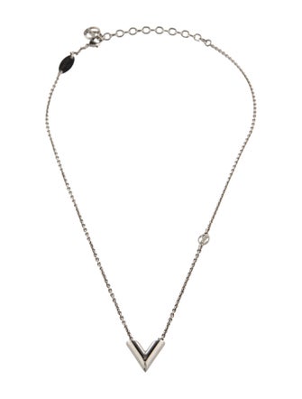 Louis Vuitton Essential V Supple Pendant Necklace