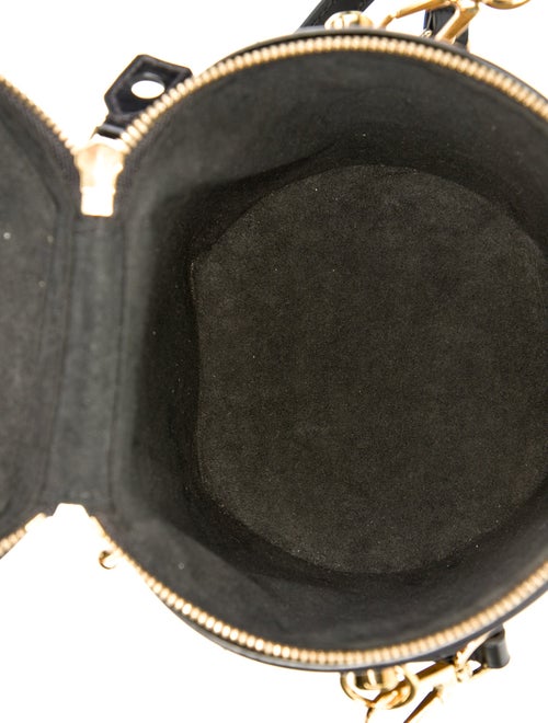 Louis Vuitton Monogram Reverse Cannes