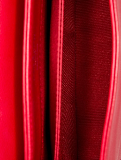 Louis Vuitton Taurillon Leather Lockme II