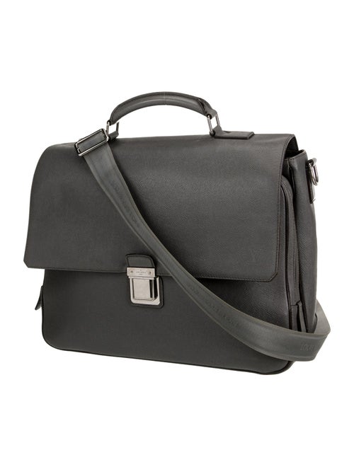 Louis Vuitton Taiga Leather Vassili