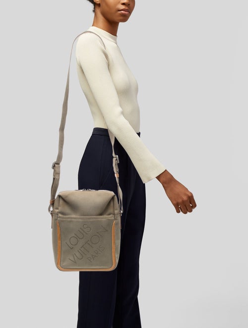 Louis Vuitton Canvas Geant Citadin