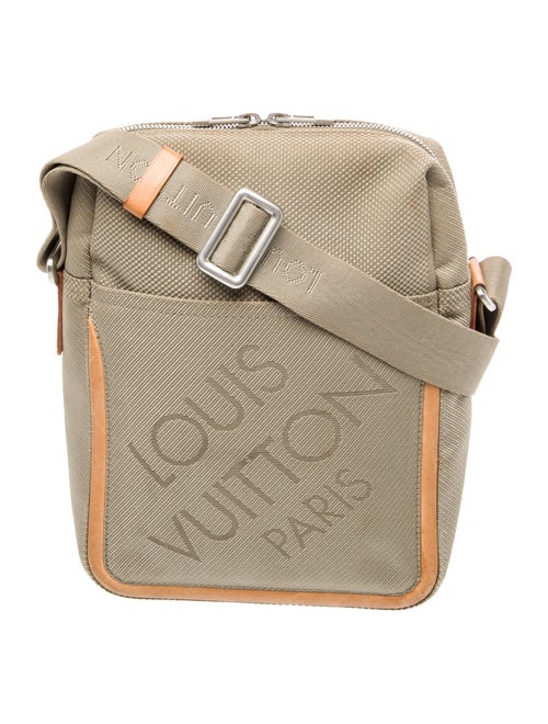 Louis Vuitton Canvas Geant Citadin