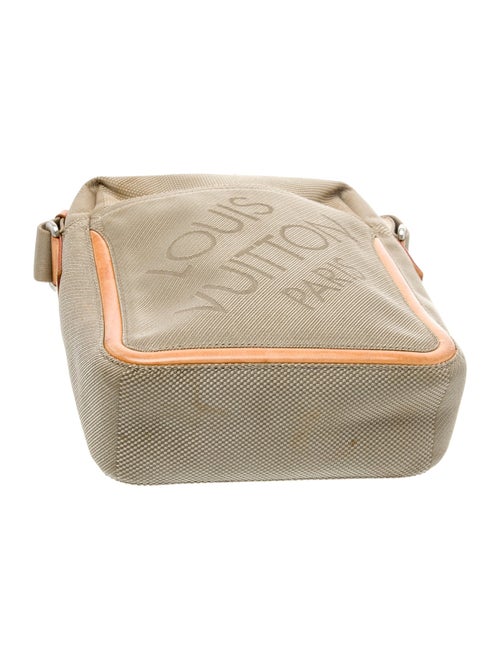 Louis Vuitton Canvas Geant Citadin