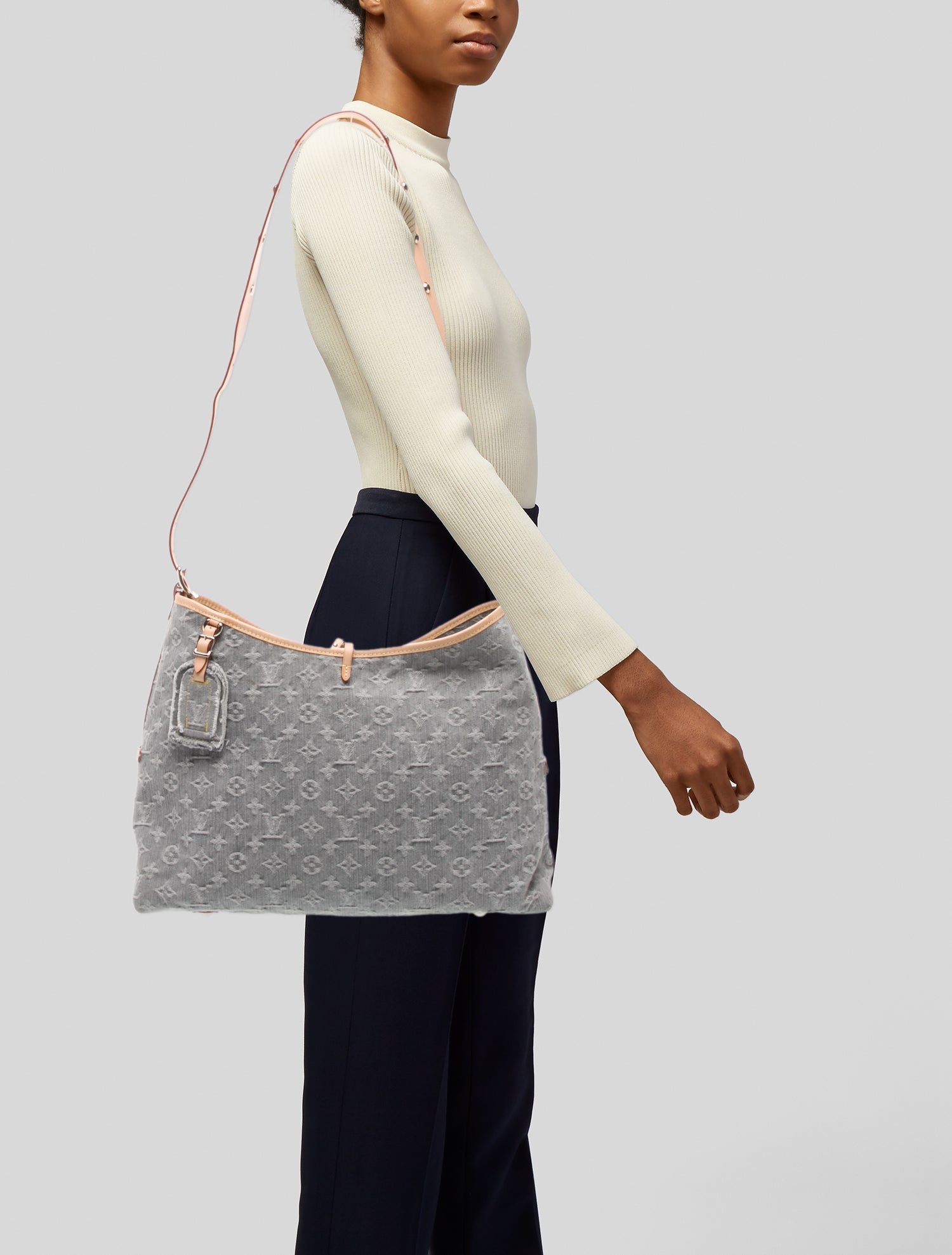 Louis Vuitton LV Monogram Carryall MM