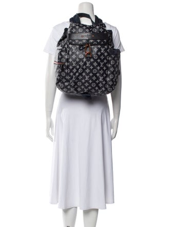 Louis Vuitton LV Monogram upside down discovery