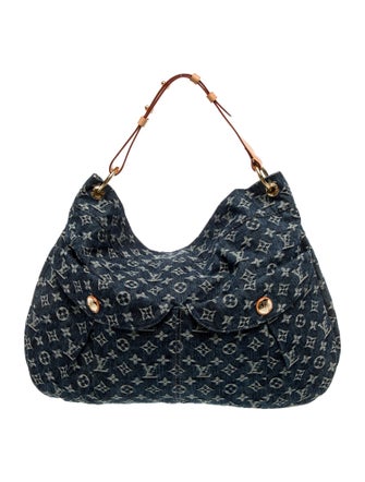 Louis Vuitton LV Monogram Daily GM