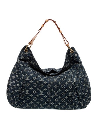 Louis Vuitton LV Monogram Daily GM