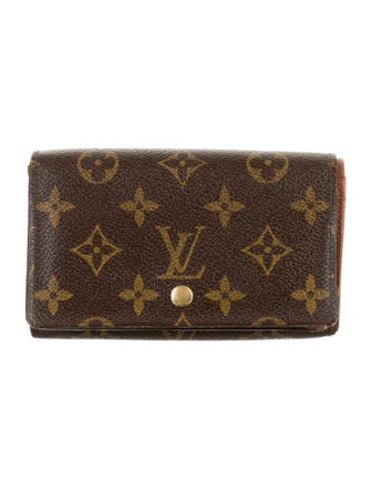 Louis Vuitton 2002 Monogram Pattern Trésor Wallet