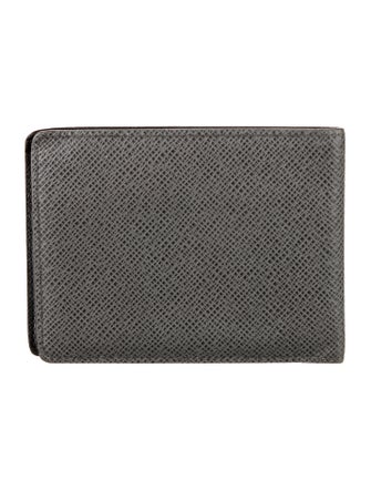 Louis Vuitton Taiga Leather Multiple Wallet