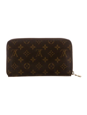 Louis Vuitton 2020 LV Monogram Zippy Organizer Wallet