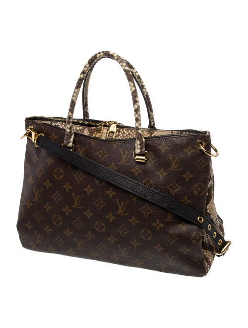 Louis Vuitton LV Monogram Pallas MM