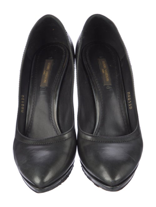 Louis Vuitton Leather Pumps