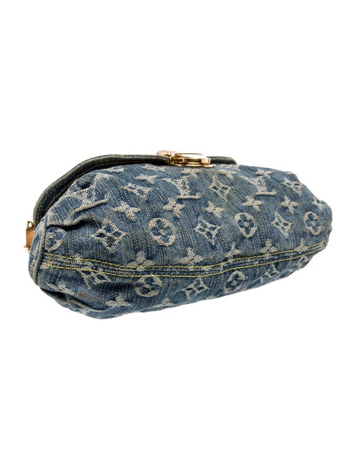 Louis Vuitton LV Monogram Pleaty