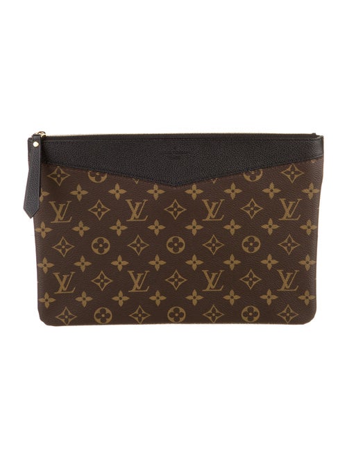 Louis Vuitton LV Monogram Daily Pouch